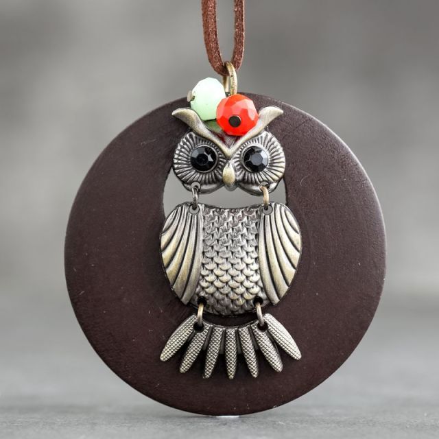 "Manon" Owl Necklace
